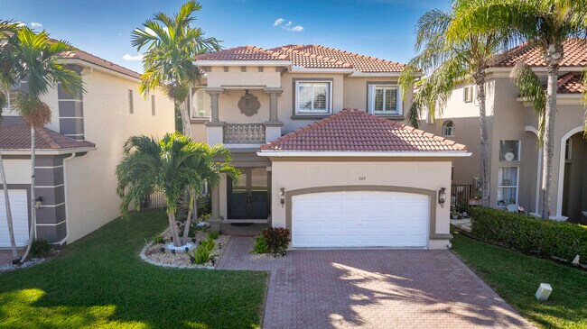 7167 Ivy Crossing Ln