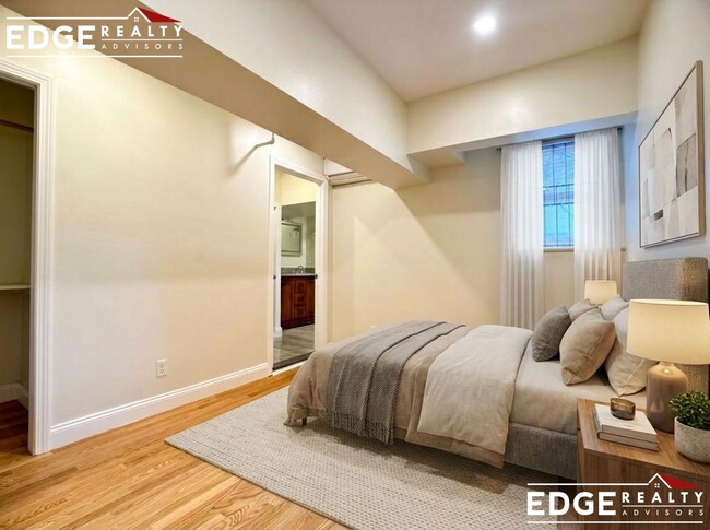 Photo - 12A Glenville Ave