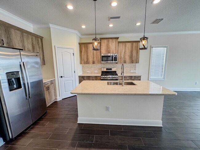 Photo - Nearly new 3 bedroom 2 bath home with an a...
