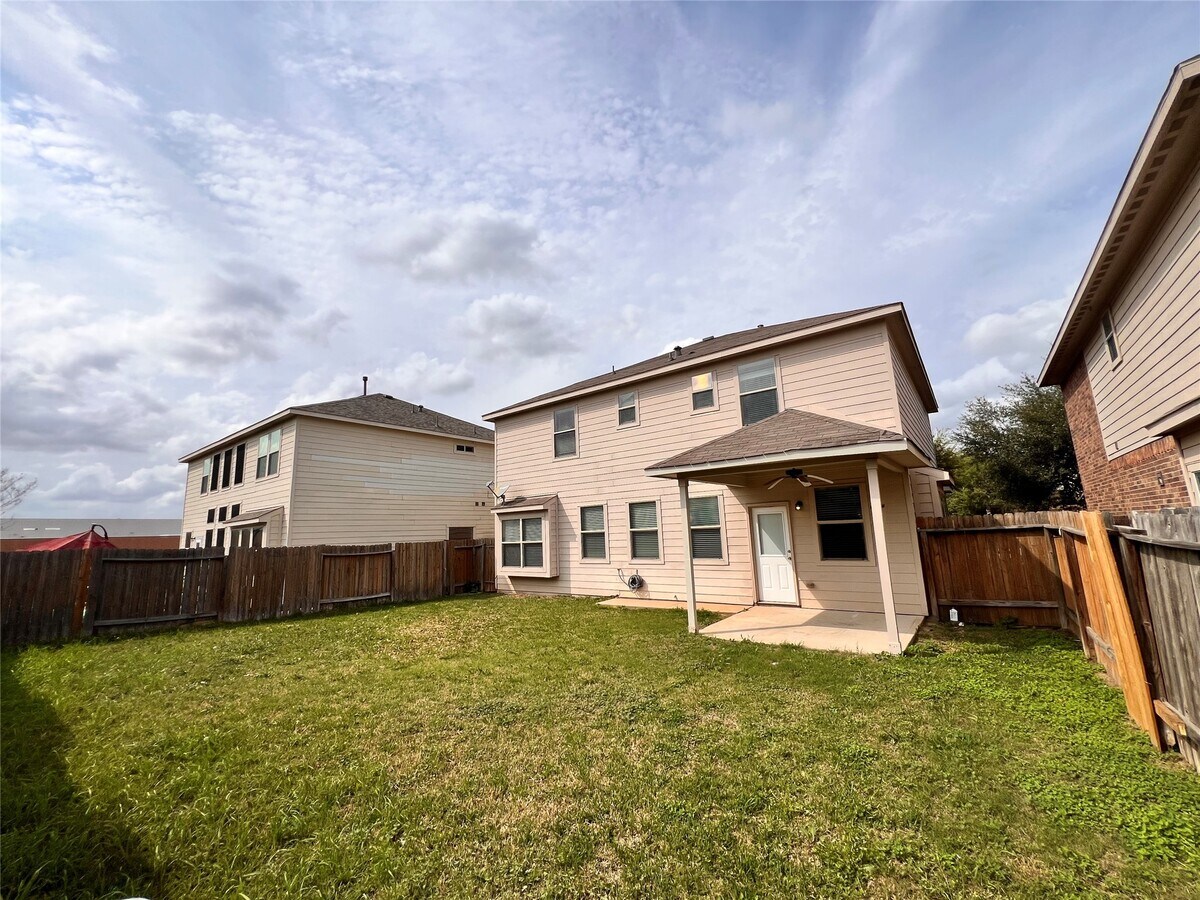 Photo - 19687 Little Pine Ln