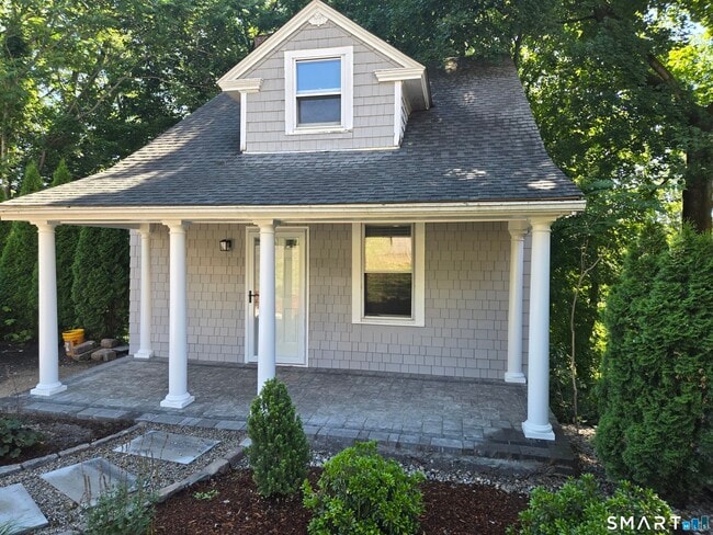 Photo - 1034 Prospect Ave
