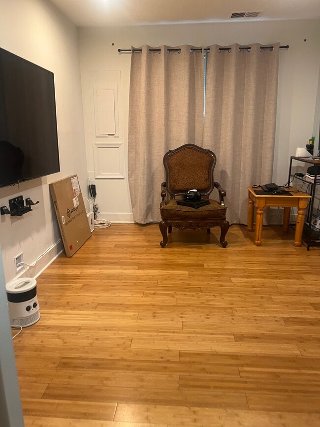 Photo - 8226 Castlebury Ter