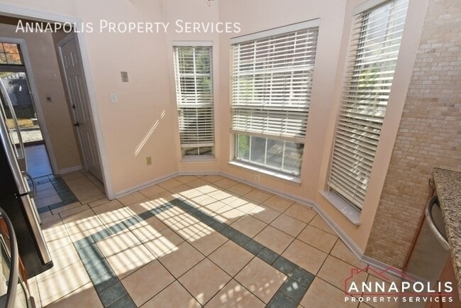 Photo - 969 Windwhisper Ln