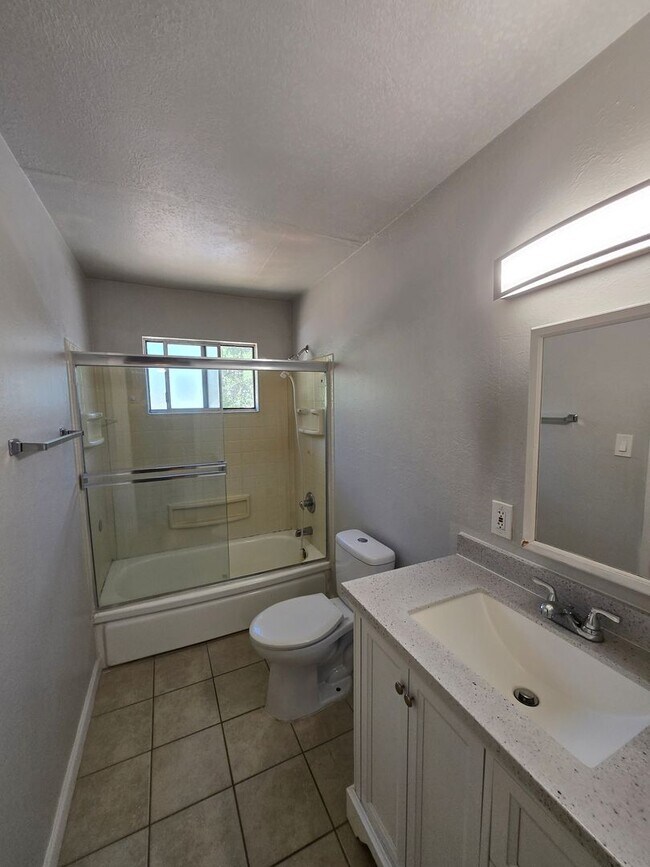 7905 Leona Way Unit 7905 Leona Unit C