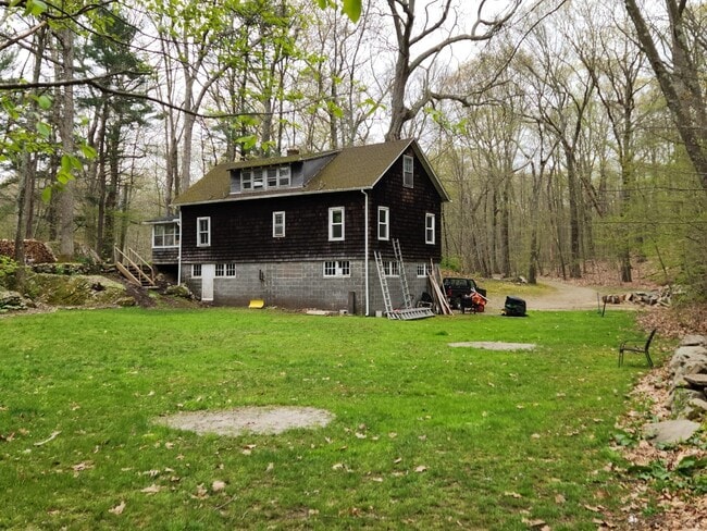 Photo - 480 Maupas Rd N Unit 4