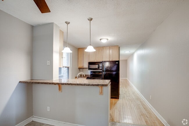 Photo - 1400-1408 Spruce Pl – Oak Grove Downtown