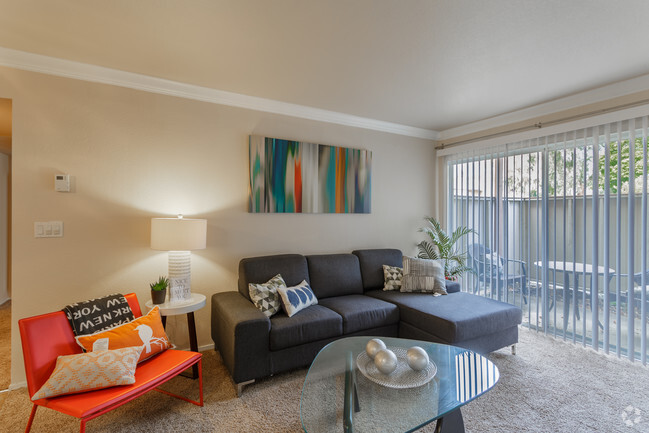 Model - Living Room - Carmel Pointe Apartments