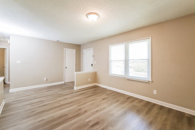 Photo - 7608 Morgense Pl