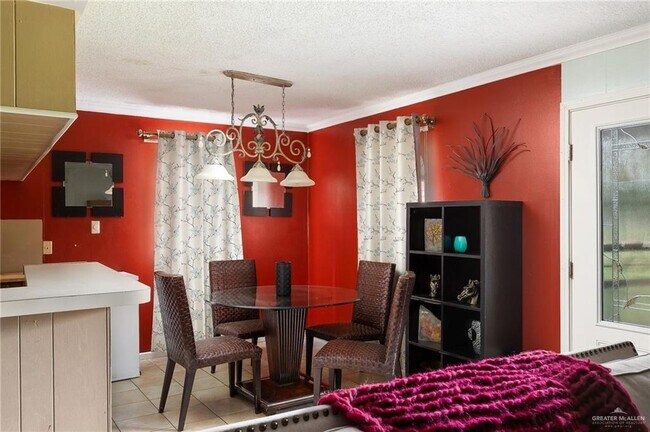 Photo - 10 Marinel Ln