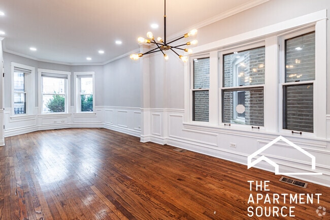 Building Photo - 2509 W Diversey Ave Rental