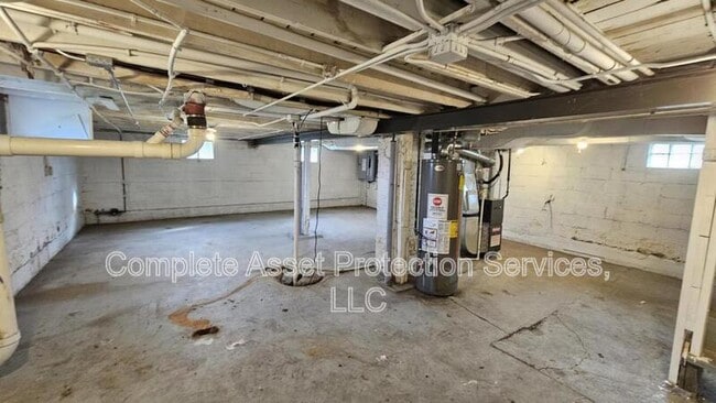 Building Photo - 1148 N Broad St Rental