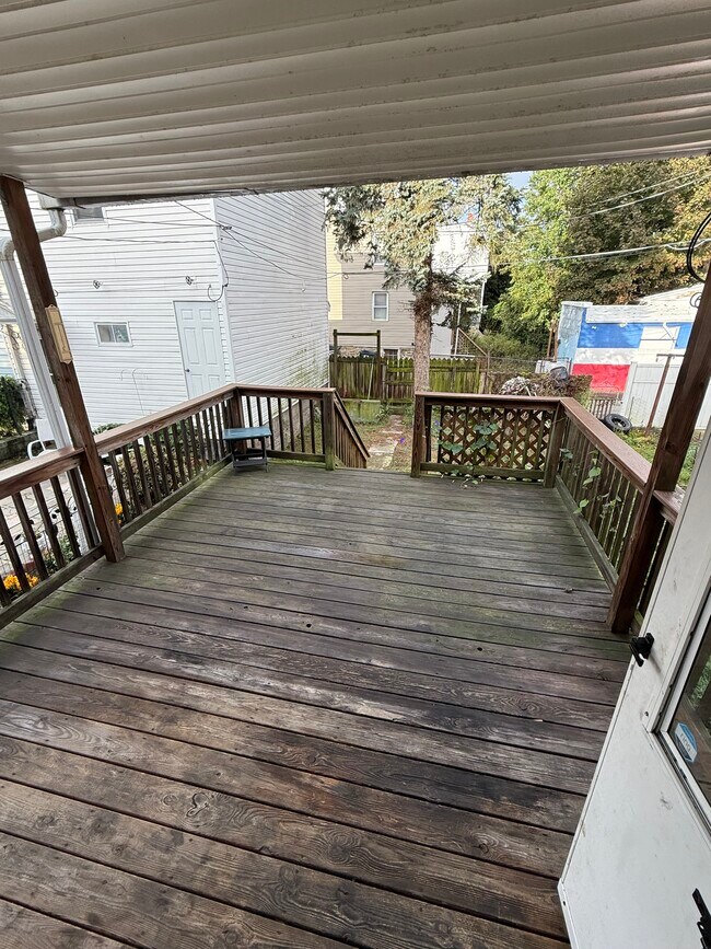 Photo - 94 S Main St