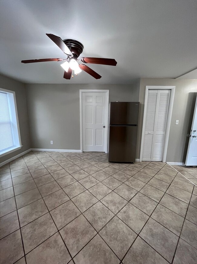 Photo - 14 N Church St Unidad Apt 4