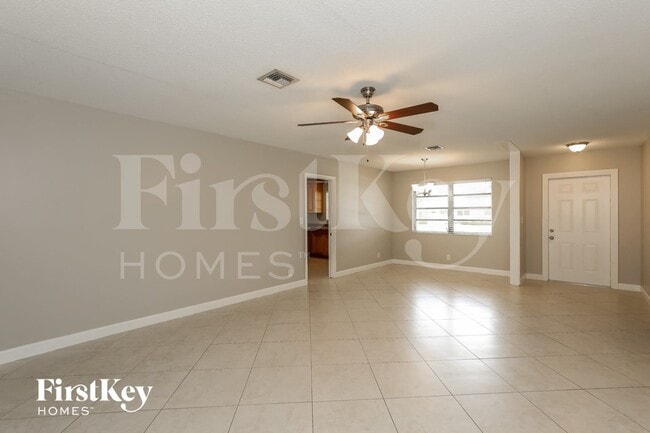Photo - 2200 N 55th Ave