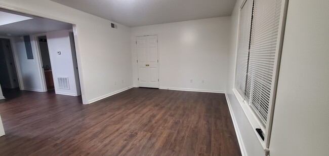 Living Room when you first walk in - 101 Stockton Ct Apartments Unit 101A