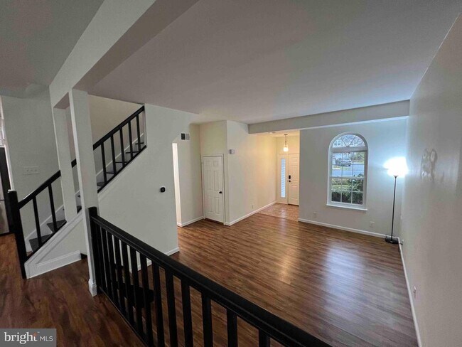 Photo - 6247 Spring Knoll Dr