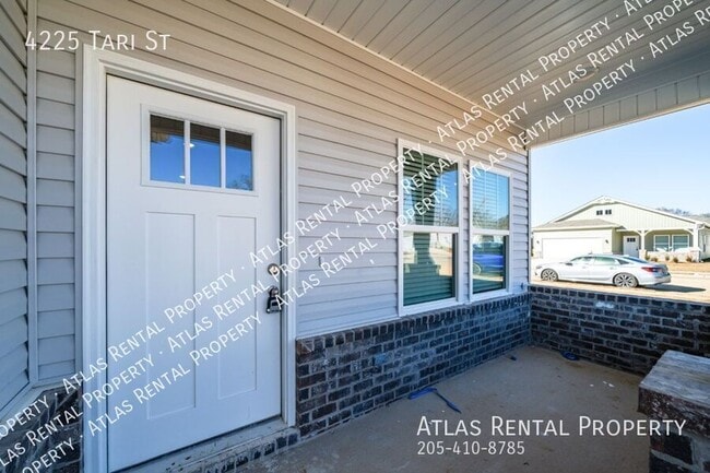 Photo - 4225 Tari St