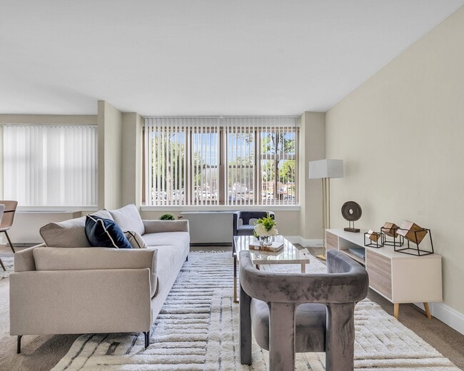 Photo - Parkview Towers