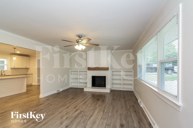 1551 Belmar Dr