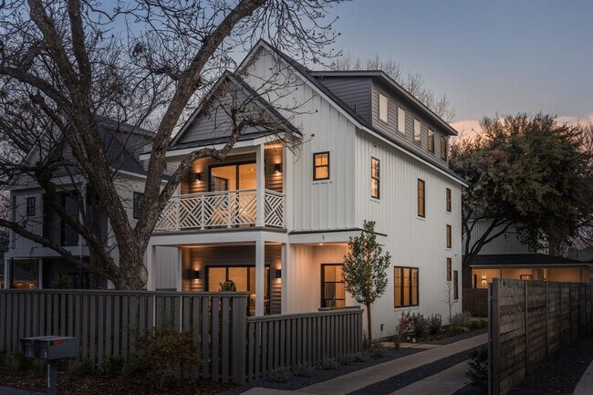 2709 Stacy Ln