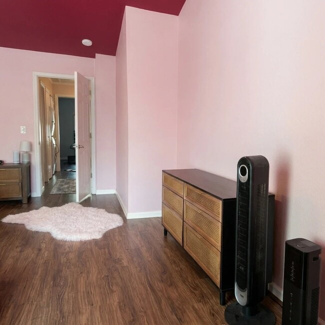 Photo - 10557 W Dartmouth Ave