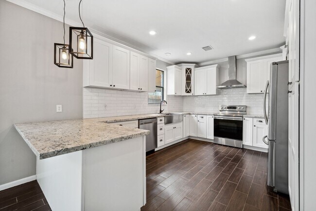 Photo - 3202 Breezy Pines Ct