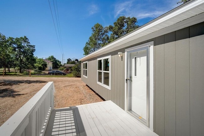 Building Photo - 146 Shadow Oak Dr Rental