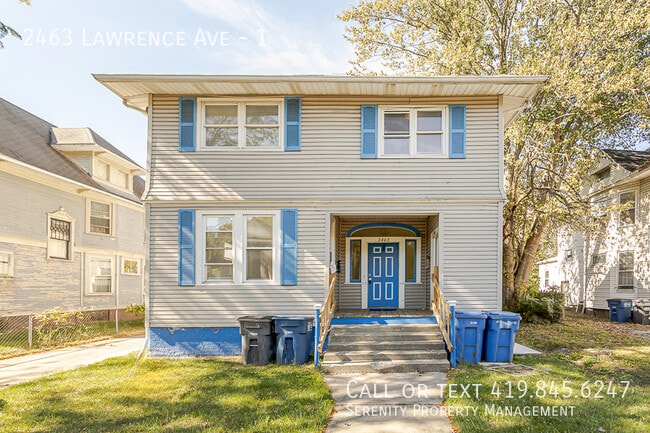 Building Photo - 2463 Lawrence Ave Unit 1
