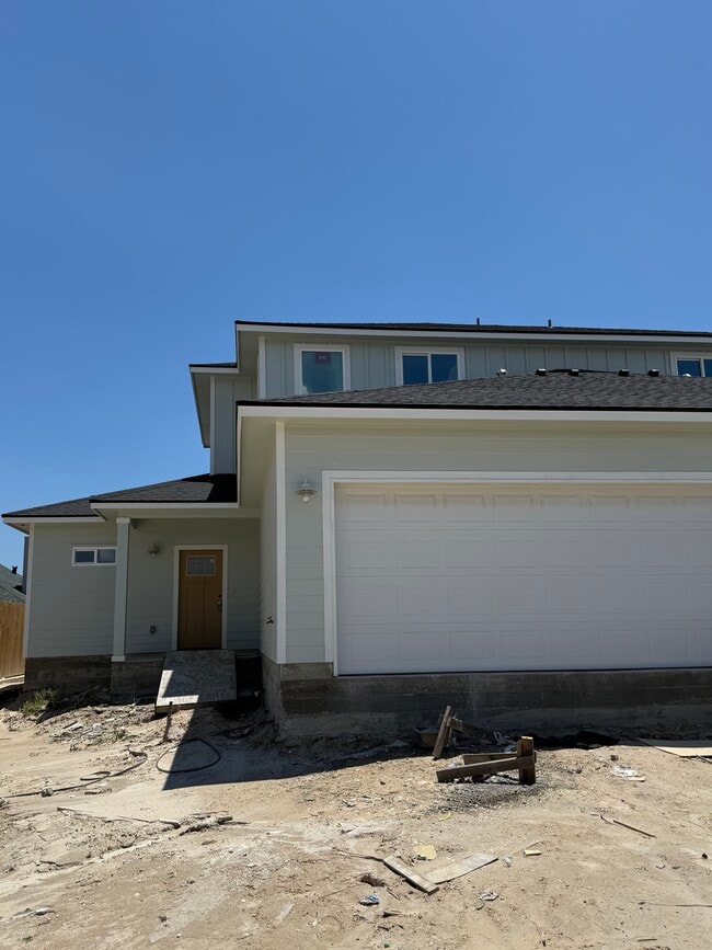 Photo - 15438 Cruiser St Townhome
