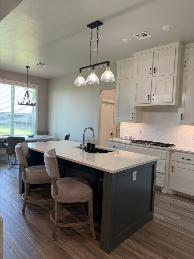 Photo - 15409 Caspian Ln