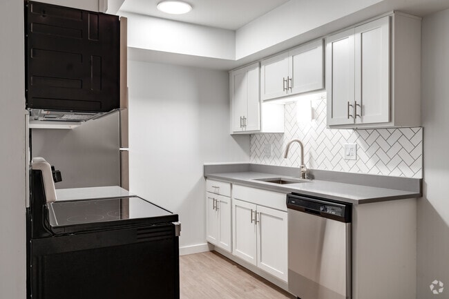 2BR, 1BA - Actualizado - 900SF - South Grove Apartments