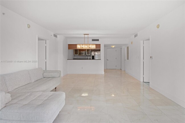 Photo - 1800 N Bayshore Dr Condo Unit 3412