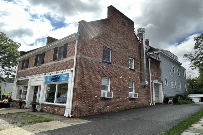 Photo - 206 Bellevue Ave Unit 3