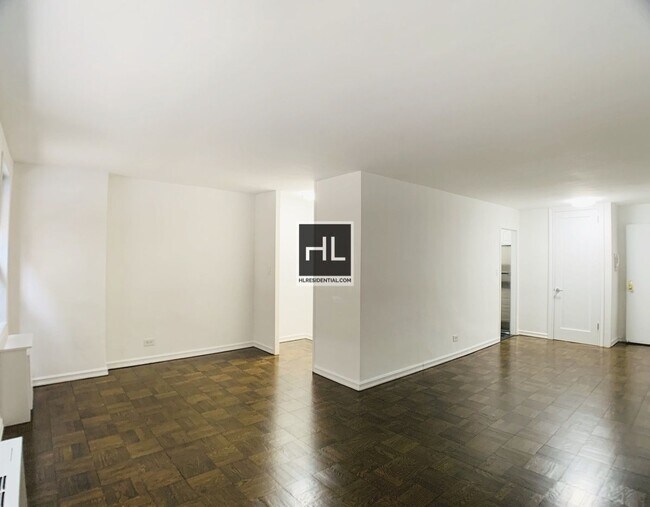 5 AVENUE - 5 AVENUE Apartment Unit 18E