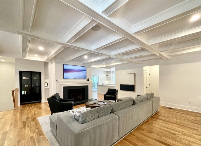 Photo - 80 Ritter Rd W