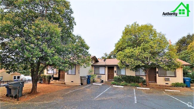 Building Photo - 2164 Shasta St Unit 2 Rental