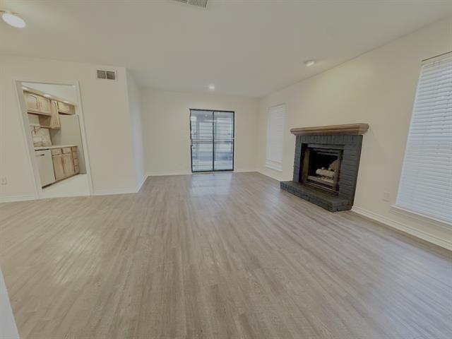 Photo - 11525 Webb Chapel Rd