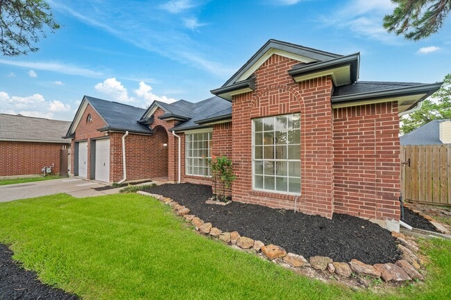 Photo - 22719 Old Church Ln