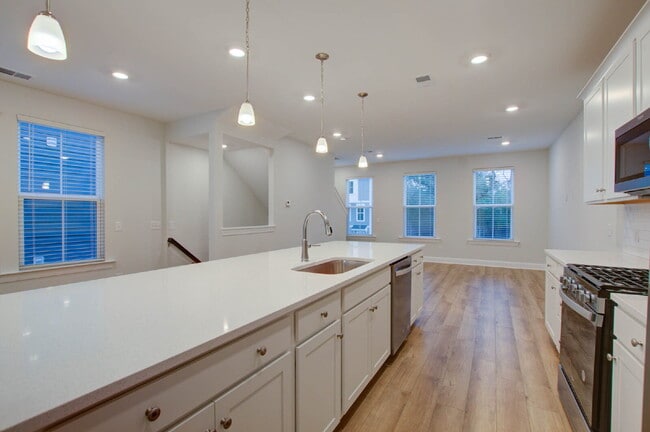 Photo - 1237 Tice Ln