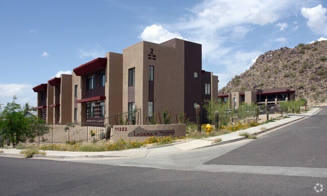 Ladera Del Norte - Ladera Del Norte Apartments