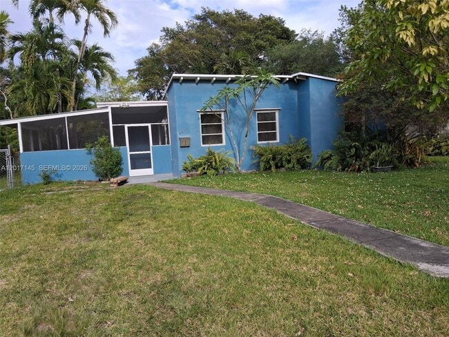 Building Photo - 6511 SW 63rd Ct