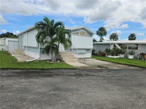 Photo - 8 Onyx Dr House