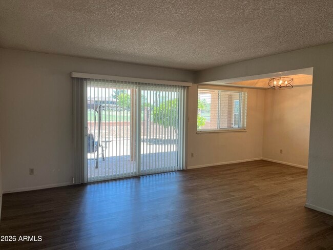 Photo - 10624 W Griswold Rd
