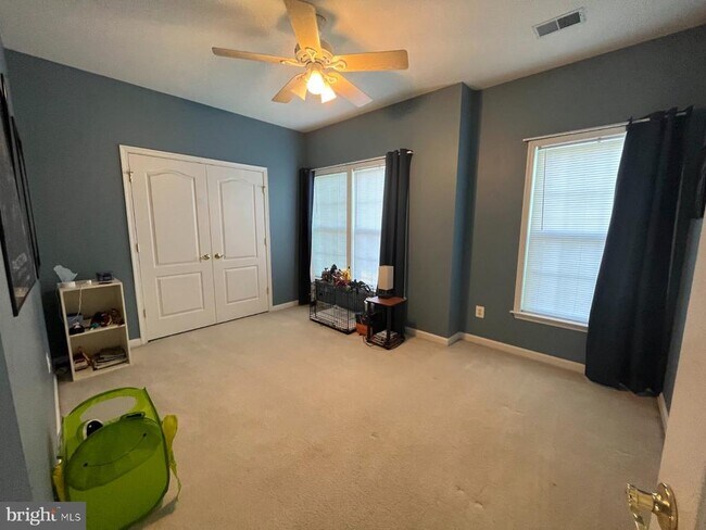 Photo - 43326 Columbus St