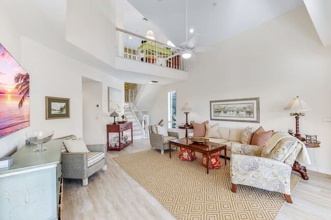 Photo - 777 Beach View Dr