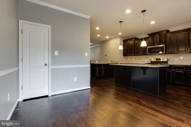 Photo - 1314 Hawthorn Dr