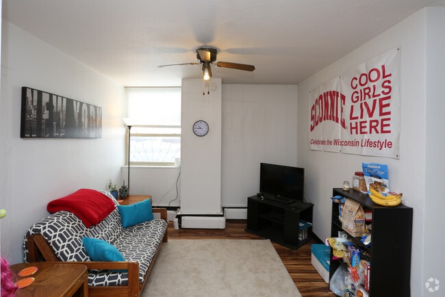 Living room - 1301 Spring St