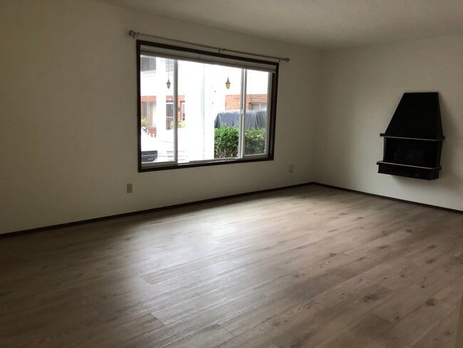 Livingroom - Southern Belle Unit 5206