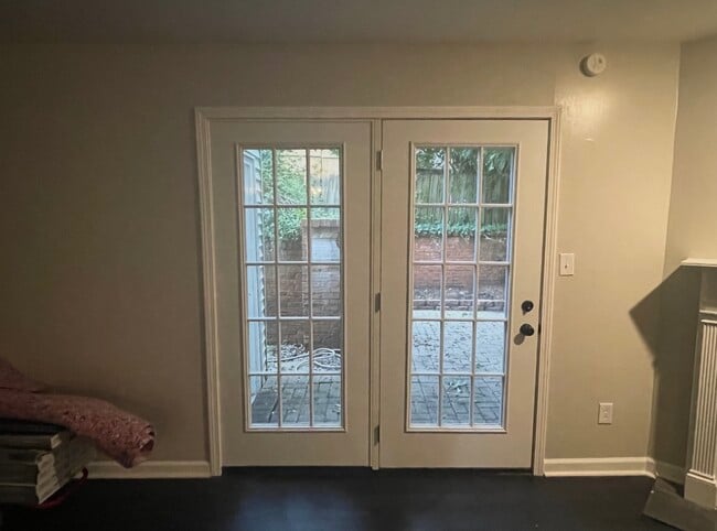 Photo - 1408 Deer Lake Cir