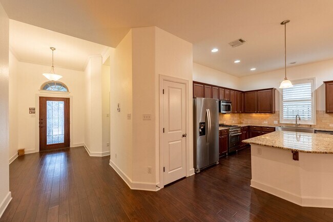 633 Cerezo Dr